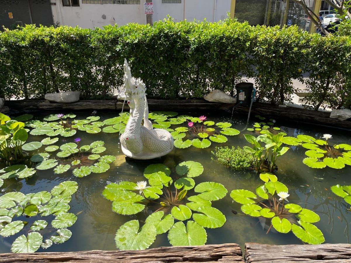 Town In Town Gardent Resort Bangkok Zewnętrze zdjęcie