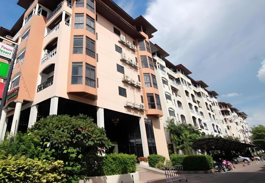 Town In Town Gardent Resort Bangkok Zewnętrze zdjęcie