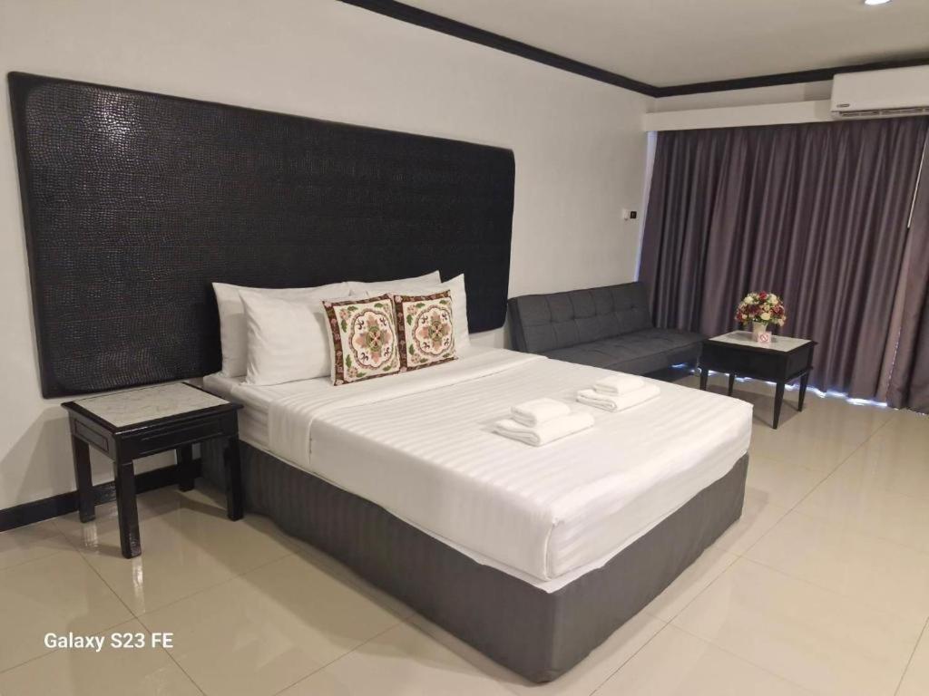 Town In Town Gardent Resort Bangkok Zewnętrze zdjęcie